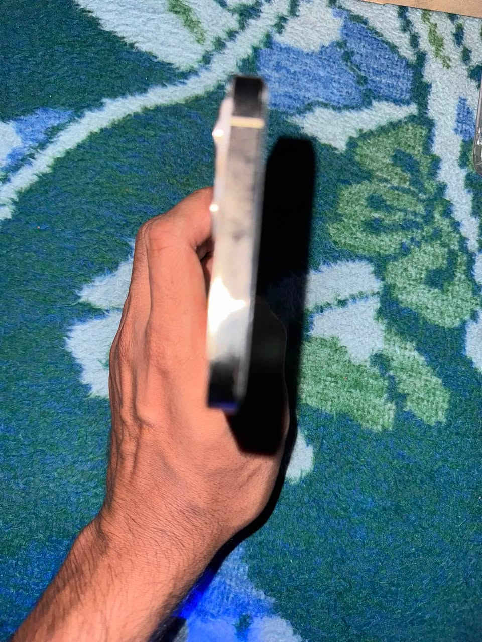 السلام عليكم ايفون ١٢برو ماكس جهاز كلسي مامبدل بي جهاز يخبلل ٢٥٦ذاكره بطاريه٧٤شحن ولله انيه ميصرف كله شغال فيس ايدي رجاج تعلي تنصي جهزز مكفول بس بي كلاسه شوي بيهه فطورمامبينه ولا مثر علي جهاز كامل لونه ذهبي سعره٤٥٠وبي مجال جهاز ديعرضون مفلشات تفلش ٤٠٠ و٣٥٠ اني طيت سعري رقمي واتساب فقط ***********
