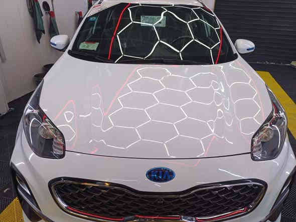 السلام عليكم 
للبيع كيا سبورتج 2021 خليجي بيسك 
المواصفات
شاشة انفكيشن
اريل انفكيشن
تبريد قطعتين 
حساس خلفي
مري شفط
اشاير بل مري
سايد بريك رجل
كروس سرعة 
كامرة خلفية
يدات نيكل
فول تحكم ستيرن
شاشة اعطال
مانع تزحلق
سويج شخاطة 
ماشية 67الف كم 
رقم بغداد ب اسمي 
بيها تعديل بل جاملغ الايمن والبنيد كذلك 
السعر 206 وبيها مجال
مكان السياره بغداد الشعب
للاتصال 
***********
