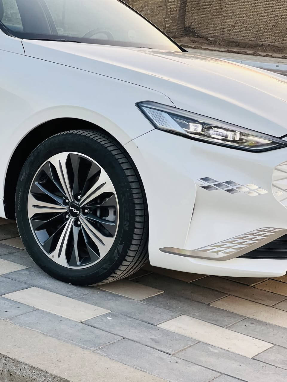السلام عليكمKIA K8 2023
كي 8 خليجي شركة ماشية 32km
V6 / 3500
للبيع فقط وشرط التحويل باسمي 
كيا كي 8 2023 (خليجي) وكالة نيم ضمان لحد 2028 تخم تايرات دنلوب جديدة رقم اربيل تحويل ثاني يوم                             
فول موصفات
بصمتين
بنوراما 
5 ويل كب حجم 19
داخلها قرميدي جلد
بردة خلفية
تبريد تدفئة مقاعد 
اشارة بالمراية و شفظ
ترحيب دخول 
تحكم خلفي تبريد و بالشاشة
جنطة كهرباء شفط 
حساسات امامي خلفي 
4 مودات قيادة 
اوتو هولد 
هاند بريك بصمة 
شاحن لاسلكي
4 مداخل type c 
مدخل usb
11 سماعة 
تبريد قطعتين مناخ منفصل
السيارة بيه صبغ عام اثر حالوب وطخه بل جاملغ الخلفي شواصي لغود مكفولات سيارة ع وضع الشركة مكينه وكير كفاله صدر بلادي وجديد
سعر  178 وبيه مجال بسيط
للاستفسار اتصل : ***********
