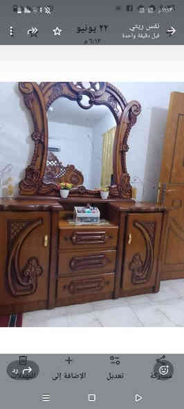 غرفه انجاره للبيع 
مكان سوق الشيوخ الحسائيه 
سعر ٦٥٠ وبيه مجال
مستعجلين ع بيعته الإتصال ع رقم ***********
