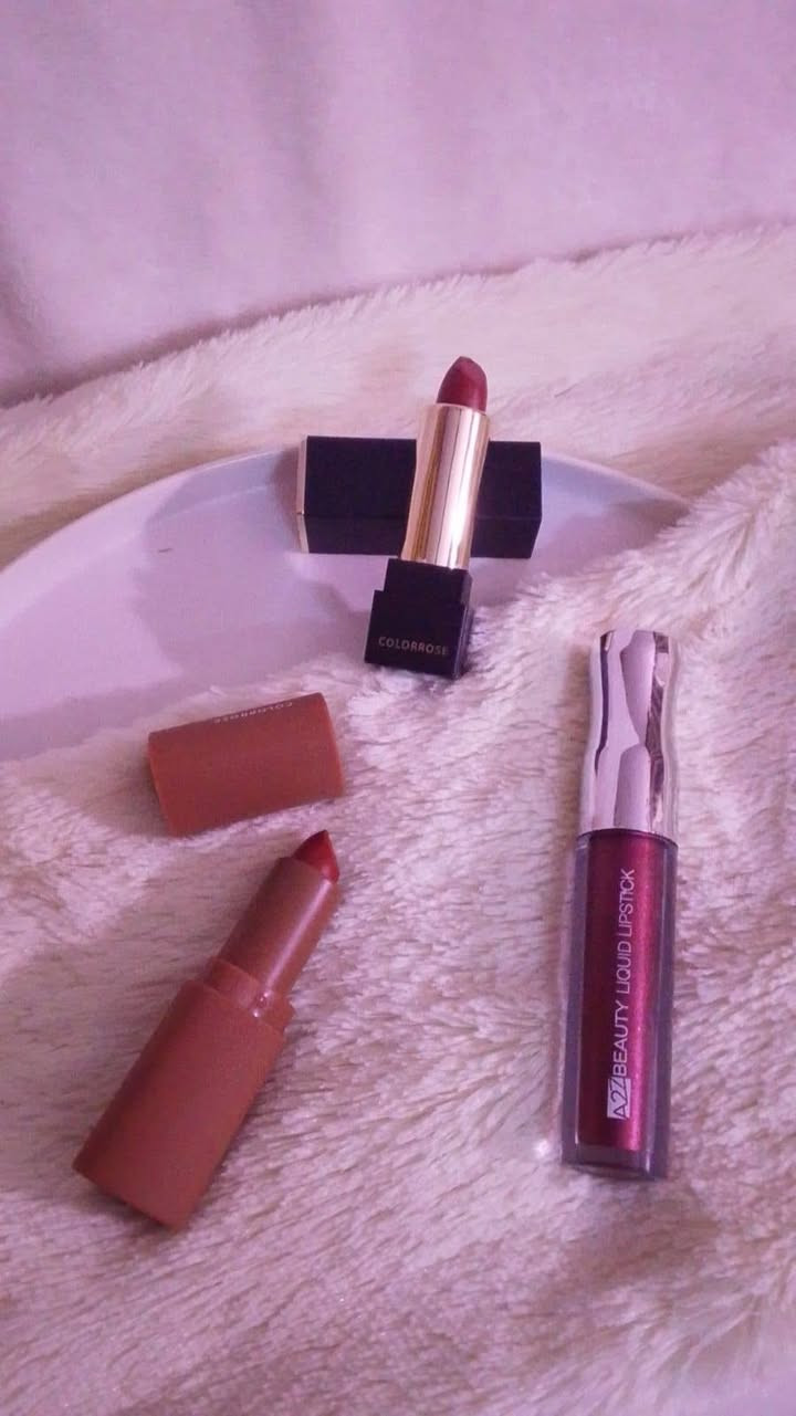 مكياج اوربي ماركات شرط الفحص
اصلي نفسه الي يبعونهن ب٣ وب ٥ يمي فقط
القطعه ع الف القطعه الف دينار فقط
للطلب *********** واتساب
