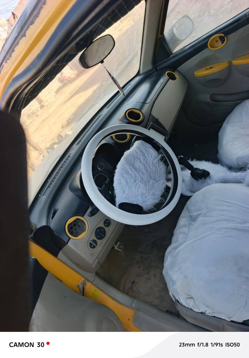 #مرخصت #الادمن سلام عليكم ليفان مستر بن مديل 2013كير ومكينه مكفوله حداديه الخلفيه تعبانه بس سنويه ضايعه بيهه سكنر رقم واسط الماني بيع فقط ***********بي واتساب
