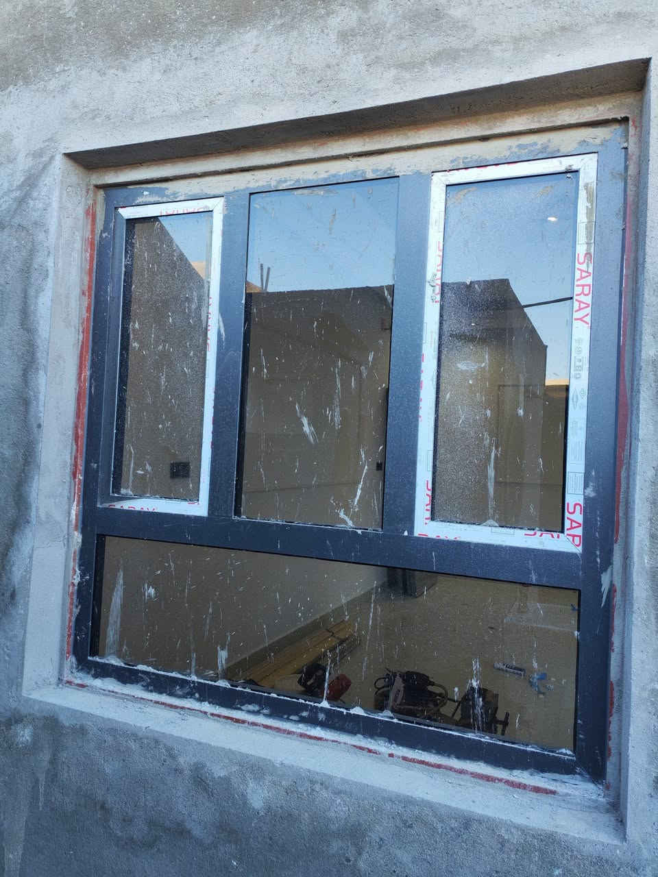 قبل العمل وبعد العمل
تنضيف البيوت والبنايات والمدارس الأهلية والحكوميه
تريد حداد موجود
تريد حادله موجوده
اي عمل خابرني وتدلل
***********
