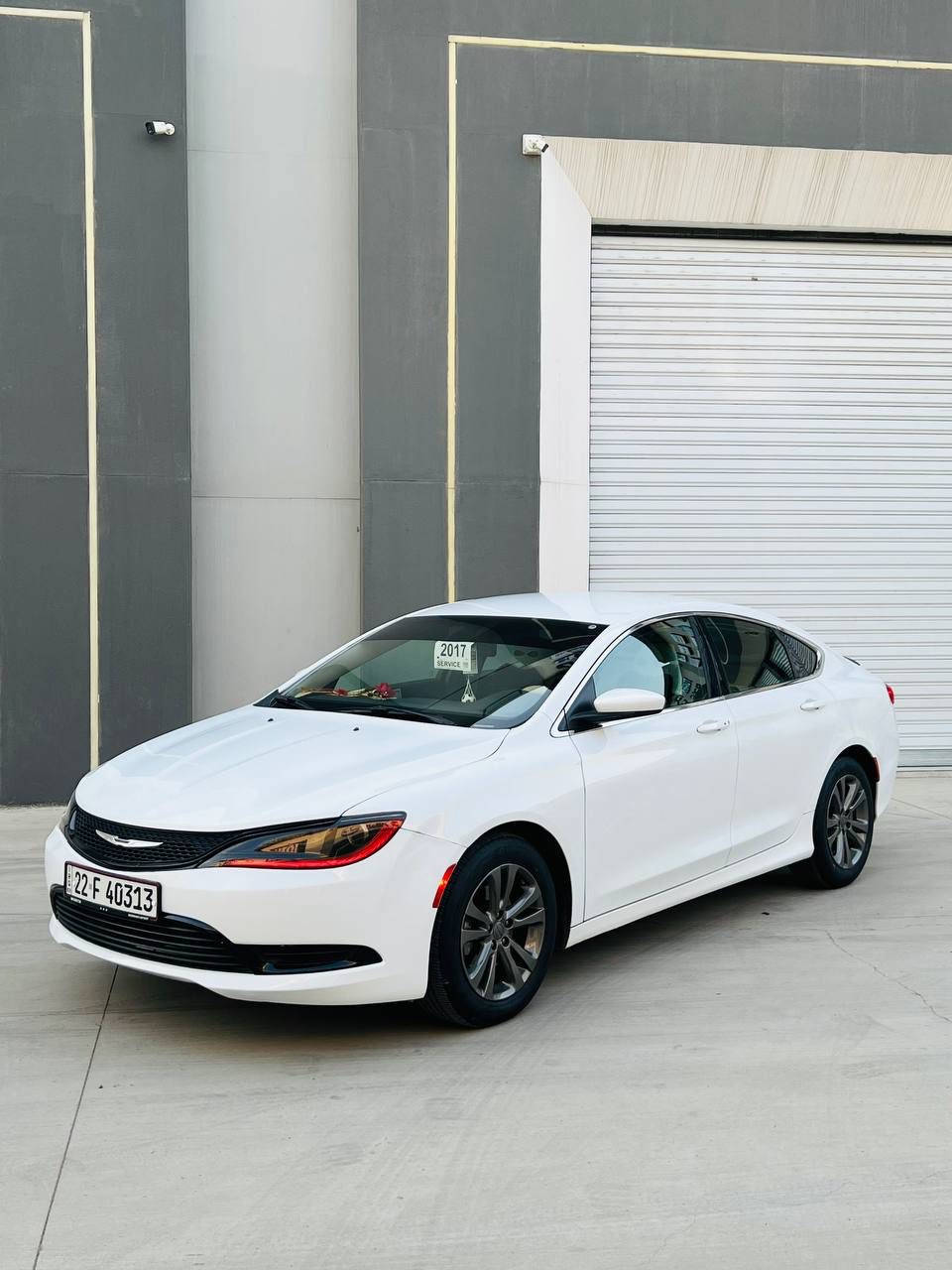 سلام عليكم      للبيع
C200 
موديل 2015  
ضرر قطعتين و نص بدون دواخل و
بدون شواصي 
سياره ماشية 127 فقط 
مكينا 2400 المرغوب ( شرط لا صرف ولا نفخ )
كير ماوس 9 نمر ✈️ ( شرط )
سايد بريك كهربائي 
طخم امامي خلفي 
كلو جديد 🆕 
طخم تايرات بل نايلون 
تبريد ثلج ❄️ 
لايت زينون اصلي 
بصمة تشغيل 
بصمة بل ابواب 
مسويلها ادامه قبل اسبوع سياره جهازه ما تصرف عليها ربع مكان سياره موصل حي تأميم فرع المحطة مكتب الاسطورة تفاصيل اكثر الاتصال 👈 ***********
