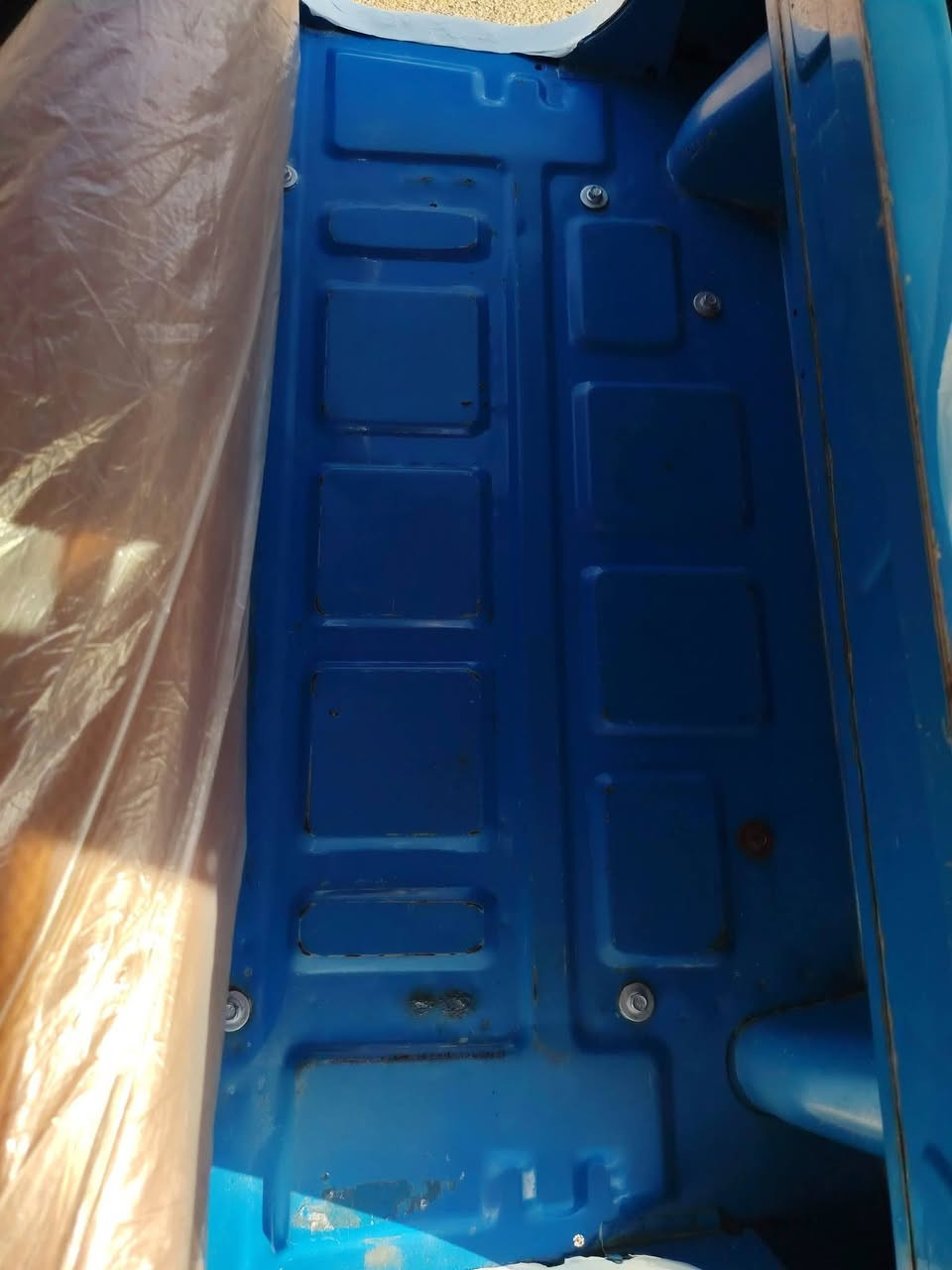 السلام عليكم تكتك موديل 20 للبيع رقم سنويه قشر مقفول مكينه مفتوحه بوشه وبستيم لا تبخر ولاتنقص العنوان المجر السعر خاص*********** مكلف بنشر اتصل على الرقم
