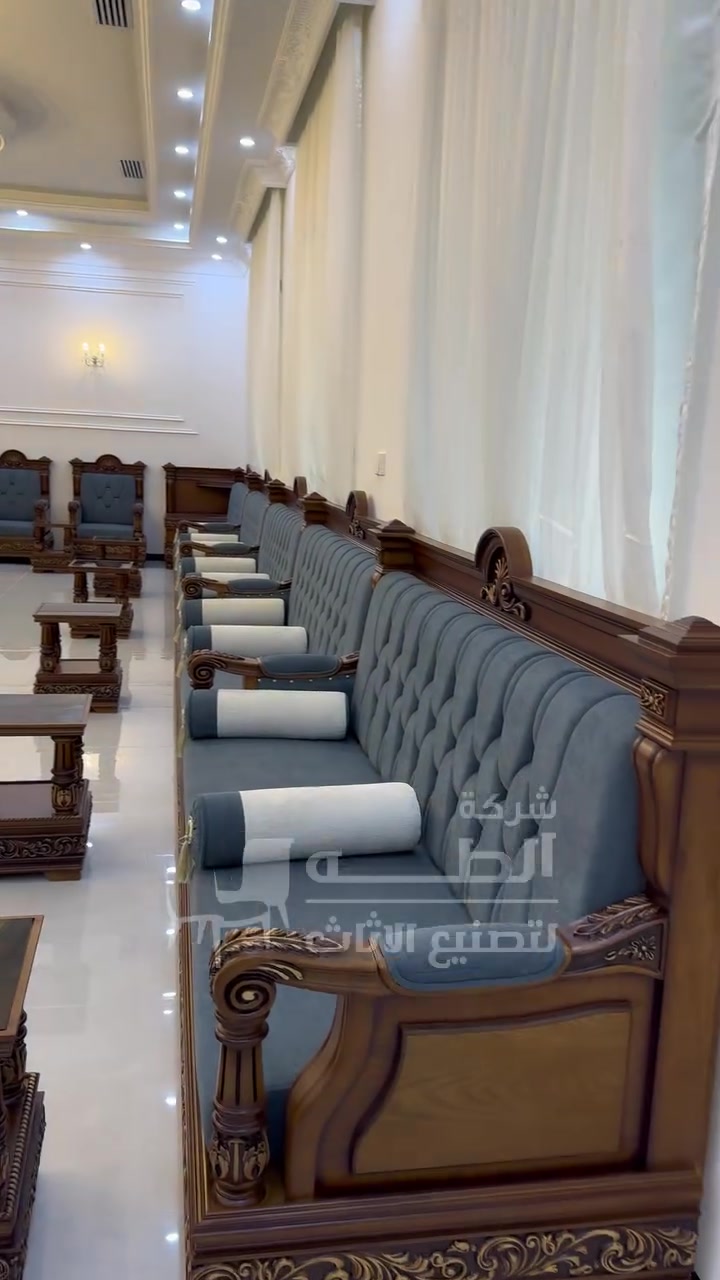 تُقدّم شركة الطه لتصنيع الأثاث تصاميم أثاث راقية تجمع بين الفخامة والمتانة، حيث نحرص على تقديم جلسات مميزة مصنوعة بعناية فائقة لتدوم لسنوات طويلة.
يتم تصنيع القطع باستخدام أجود أنواع الأخشاب الطبيعية، مثل الزان الروماني المجفف والسنديان الأمريكي، مع الاهتمام بأدق التفاصيل لضمان أعلى مستويات الجودة والإتقان.
نوفّر لكم أيضًا:
تنفيذ المقاسات حسب الطلب .
حرية اختيار الألوان والأقمشة بما يناسب ذوقكم.
أقمشة فاخرة تشمل القديفة الراقية والأقمشة المقاومة للماء.
📞 *********** | ***********
📍 بغداد – السيدية – مقابل مدخل الشارع التجاري عرض أقل
