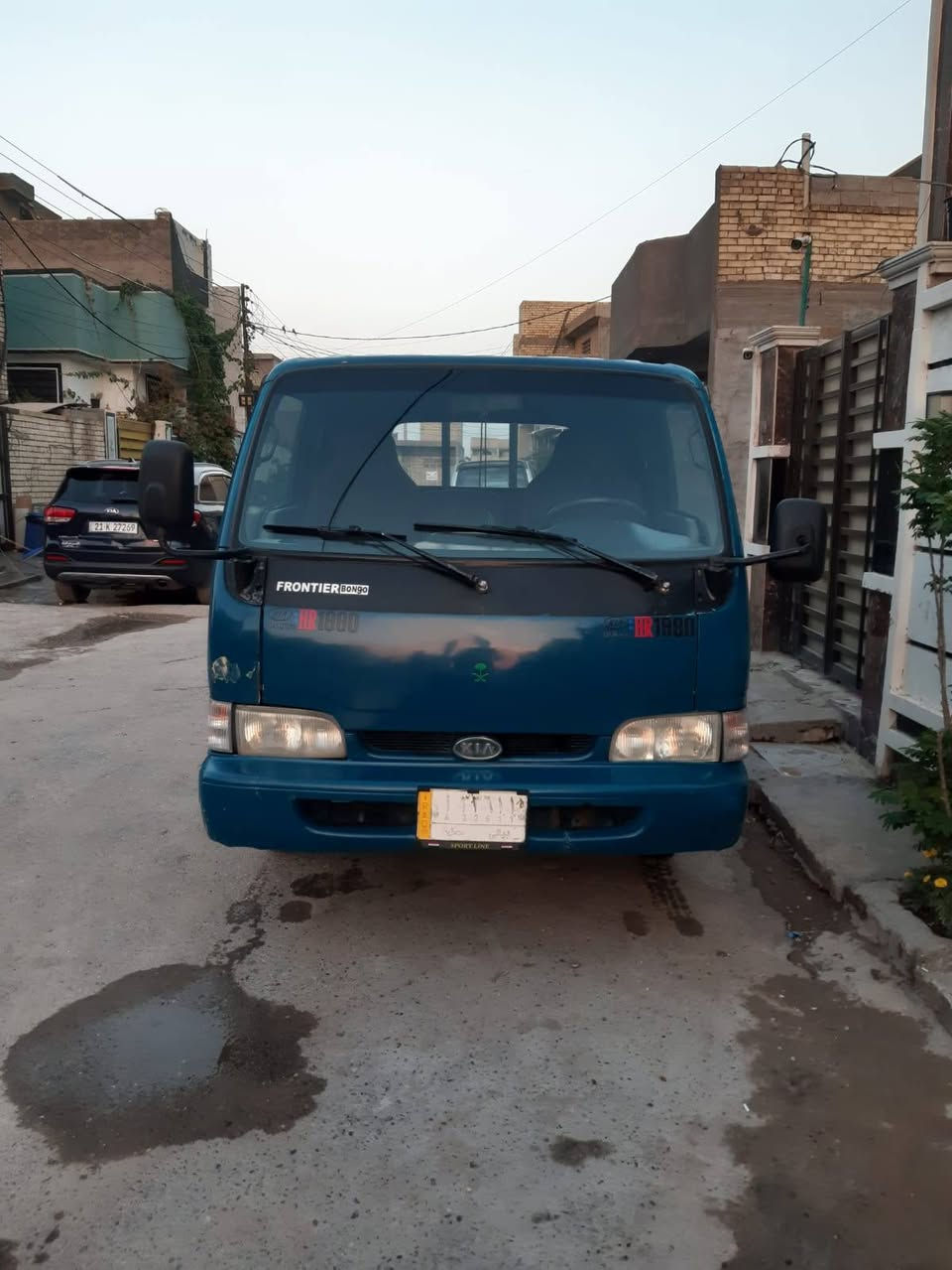 كيا فنتيره محرك ٣٠٠موديل ٩٨ رقم ديالى السعر ٥٥وبيه مجال بسيط مكاني بغداد ما تواجد على الفيس تصل على الرقم ***********
