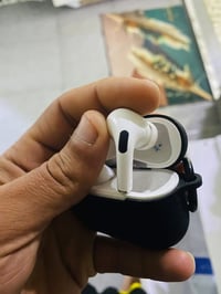 ايربود • شرط • نضيف