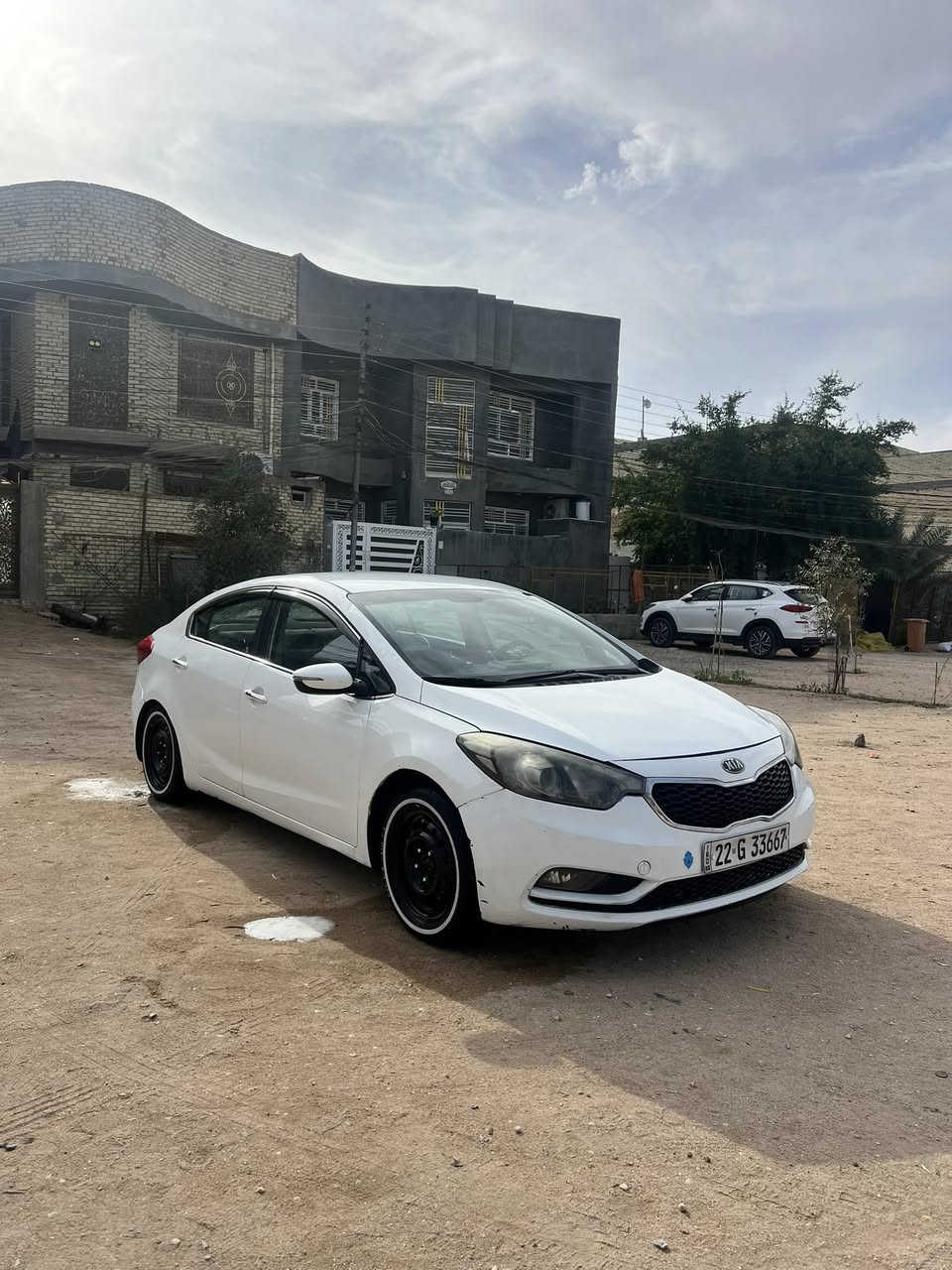 سلام عليكم سيراتو 2014 خليجي
مواصفات نص فول رقم أربيل وكاله عامه بسمي 
سنويه بسم عربي نافذه ل2029 هزه جديده تريد تحويل تريد وكاله بيها صبغ بنيد وجاملغ تبديل امامي عكس السايق وبيها صبغ مكانات زغار بدون دواخل موجودات بلمنشور مكاني كربلاء حي الوفاء للاستفسار اكثر اتصل ***********
السعر (100)وبيها مجال
