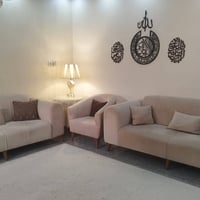 طقم ١٠ نفرات • ميز تلفزيون • ٤ طبلات