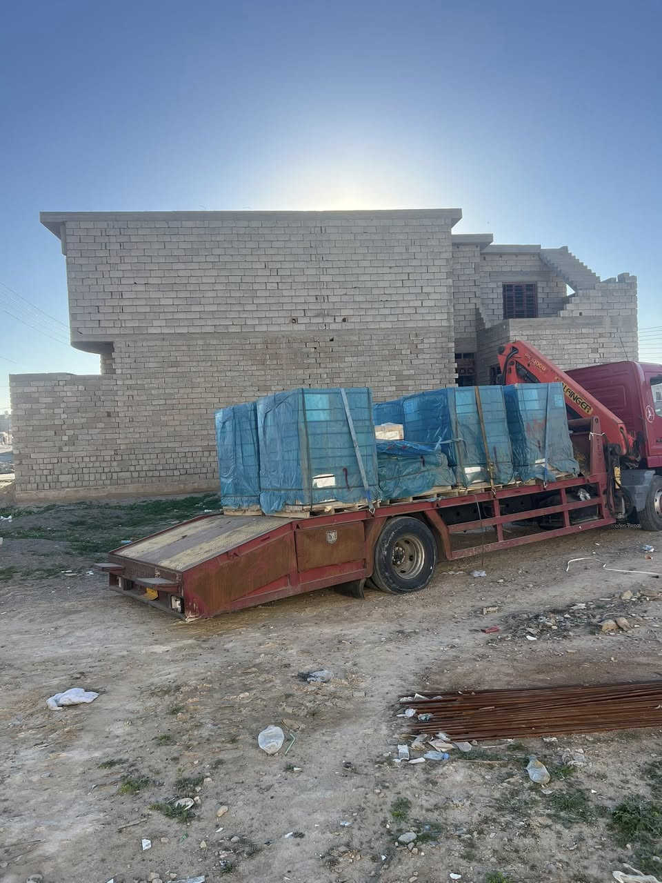 السلام عليكم يتوفر كرين سطحي .
حديث
لرفع ونقل المولدات . تانكيات. الخ...
وتحميل ونقل السيارات الغير قادرة على السير
وسيارات الحوادث جنبنا اللّٰه وأياكم .
الأسعار رمزية وتنافسية جداً
(نقدي فقط )
للأستفسار الأتصال على الرقم الهاتف الخاص في العمل:-
***********
