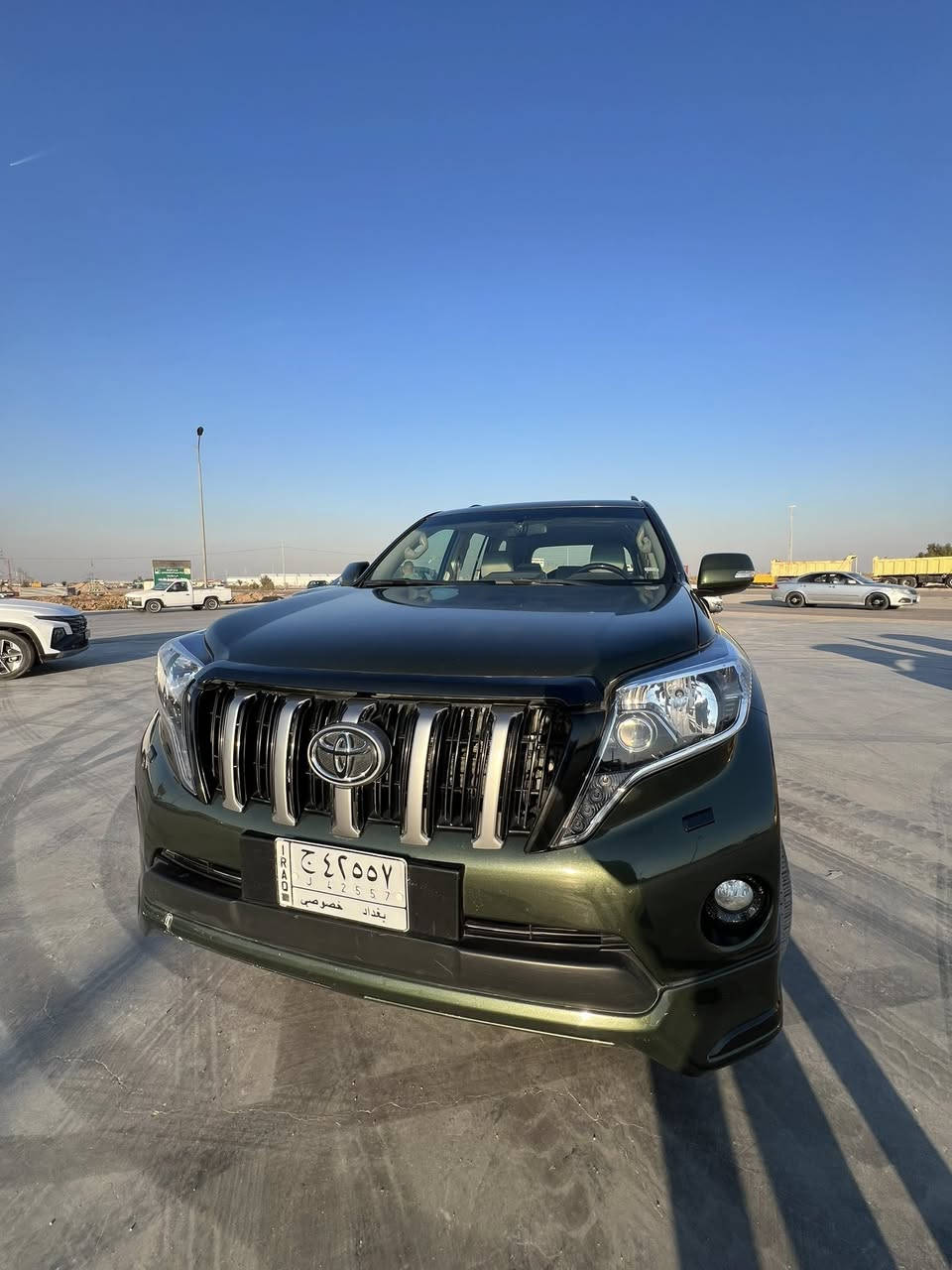 السلام عليكم
تيوتا برادو TX.L موديل 2012 محدث 17 فول مواصفات 
كامره حساسات بصمه تحكم مري جانبي جام اوتو مري شفط وبقيه المواصفات معروفه السياره مكفوله كفاله عامه فقط دعاميات صبغ لغرض التحديث مكان السياره واسط قضاء الصويره ***********
