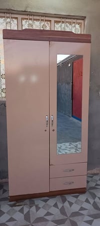 #غراض_اخو_الجديد  كنتور 2 باب كنتور 3 باب  ميز تواليت سرير نفر دوشك نف...