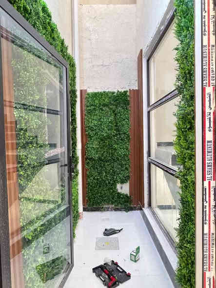 أختر منزل احلامك معا مكتب  عقارات النور الذهبي عن توفر لدينا بيت للبيع 🏠
استثنائيه بـ مواصفات عصريه حديثه ✨
تستلم مفتاح كامل من كلشي الاناره وغيرها جاهز لسكن 🔑
 البيت طابو عراقي وكاله بـ اسم المشتري ونسخه من الطابو 📄
الموقع .........🔴
البصره ابي الخصيب  منطقه الكطه مقابيل البهادريه  
بناء حديث درجه اولى واجهيه فخمه ترتيب هندسي 👷🏻‍♂️طابقين  الاساس رفت 
يبعد عن الشارع السايدين  300 متر
تبليط الباب البيت 
  ————————🔹
يتكون البيت 🏘️  من 6 غرف نظام  سويت 
صحيات خارجيه وداخليه 🛁 
أبواب قاصه 🚪
صاله  
استقبال 
مطبخ 
حديقه 🪴
كراج 🚘
المساحه 200 متر 
السعر 220💵 قابل للتفاوض 
 مكتب الذهبي للعقارات والمقاولات العامه مستمرين بعروض جديده ومميزه💎 
للاستفسار اكثر اتصال او مراسله واتساب 
*********** 📞*********** ***********
