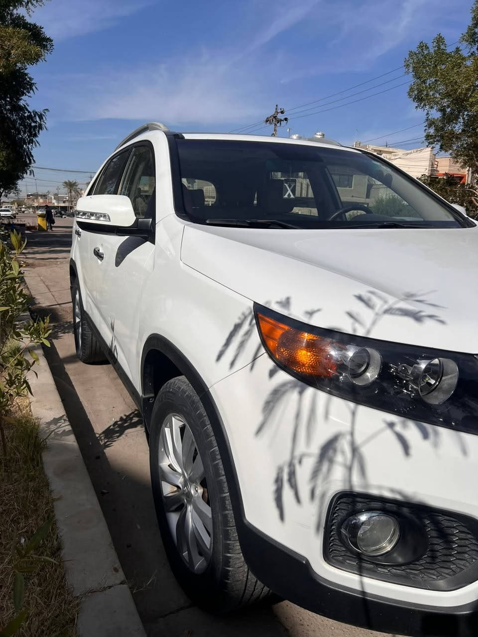 سلام عليكم سورنتو 2013 خليجي مكفوله من صبغ وتبديل ماعدا بارد كد شبر بل جاملغ الامامي  وباقي وضع شركه مكينه كير شاصي لغود ايرباك  كفالة تبريد ثلج 3 قطع سبعه راكب سياره مال بيت جناي رقم اربيل باسمي هزة جديدة ورقم جديد تحويل ثاني يوم سياره بنراما مكينة  2400 مرغوب صرف بانزين اقتصاديه ماشيه قليل 139 كيلو  مكاني بغداد  السعر 164 وبيهة مجال 
***********
