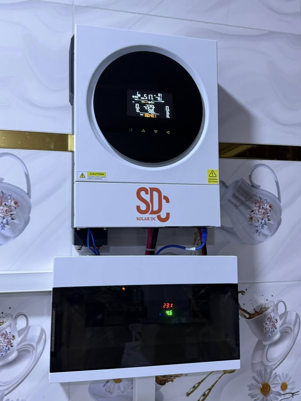 نعلن عن استعدادنا لتنصيب منظومات الطاقة الشمسية في جميع محافظات العراق 
بأحدث الأجهزة وأعلى المواصفات
تنصيب احترافي على أيدي كوادر متخصصة
تنصيب منضومة في ديالى - الخالص - السندية 
للحجز والاستفسار *********** واتساب
