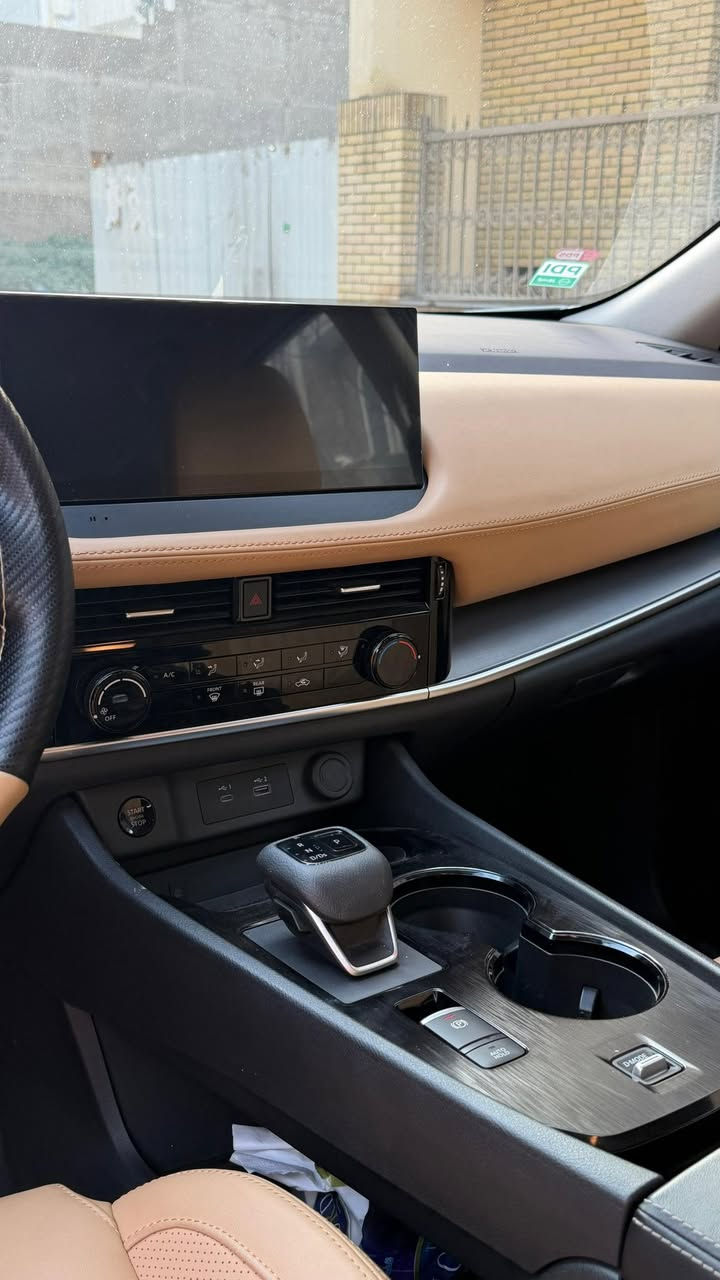 السلام عليكم نسيان أكس اترل 2025 زير طلعتها قبل 3 اشهر من شركه السور مكفوله كفاله عامه دعاميات مغلف ppf  أفلام حمايه المكان الكراده للتواصل *********** السعر 240
