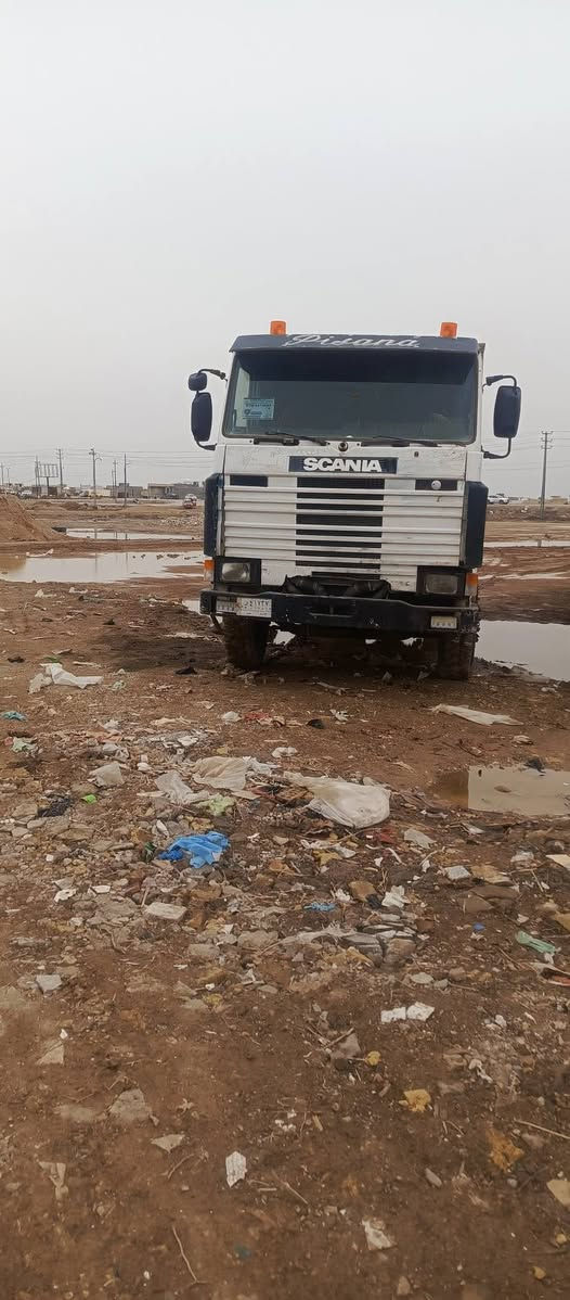 سلام عليكم للبيع مكينه 8 مكان الكوت ***********
