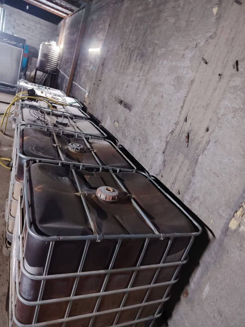 السلام عليكم
حاويات عدد ,10
مكان نجف كوفه
رقم /***********
