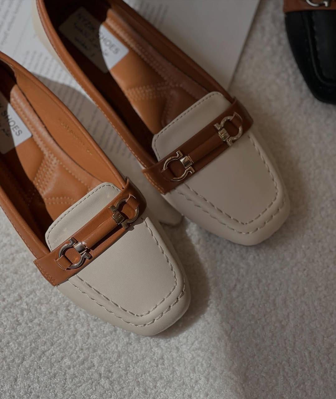 تكرار 🔂 الموديل حذاء فلات طبي. بسعر 6.000 فقط
قياس 38-39-40-41-42. العنوان واسط قضاء الحي شارع قبة الصخرة مقابل مجمع سنفورة  #القلعة_للاحذية #احذية_القلعة


**إذا كنت صاحب هذا الإعلان وتريد حذفه لأي سبب، رجاءا أرسل رسالة إلى الدعم الفني**
