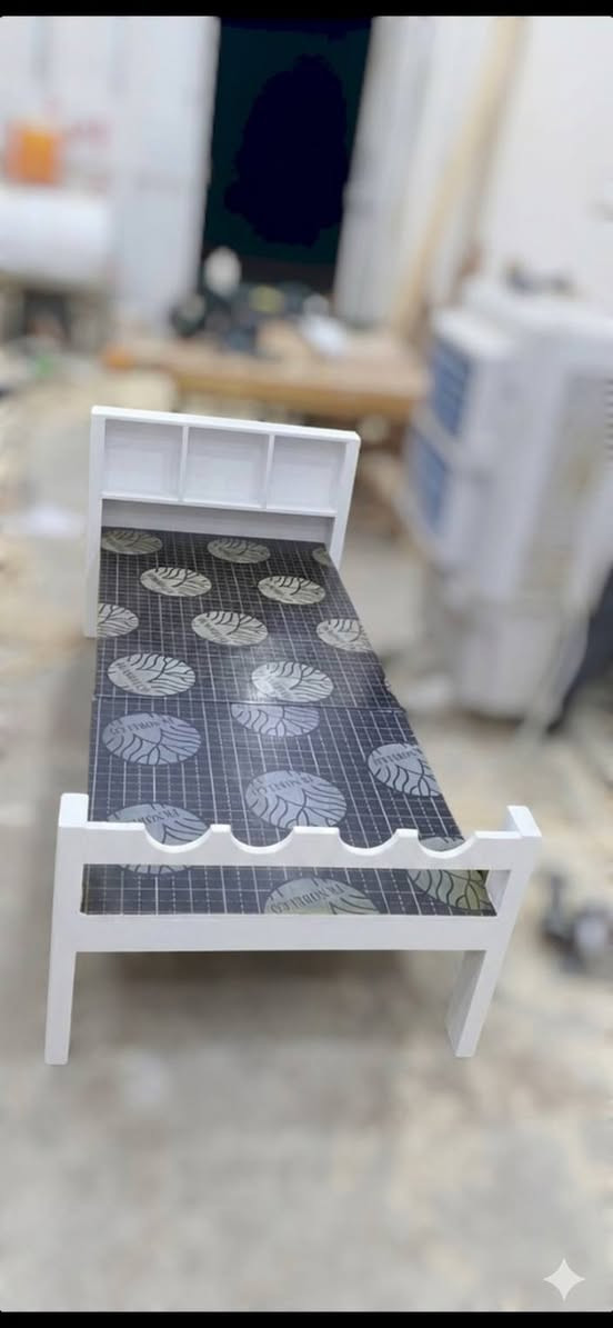 جرباية أم النفر، ديكور كلش حلو، شغل درجة أولى 👍😍✨
سعر مناسب جدًا 😍❤️
توجد خدمة توصيل  🚐💨
*********** 📞
للتواصل واتسآب أيضًا. WhatsApp📲
ملاحظة/ كل ما نعرضه شغل معملنا جديد، ما نتعامل بالمستعمل. 💯✅
