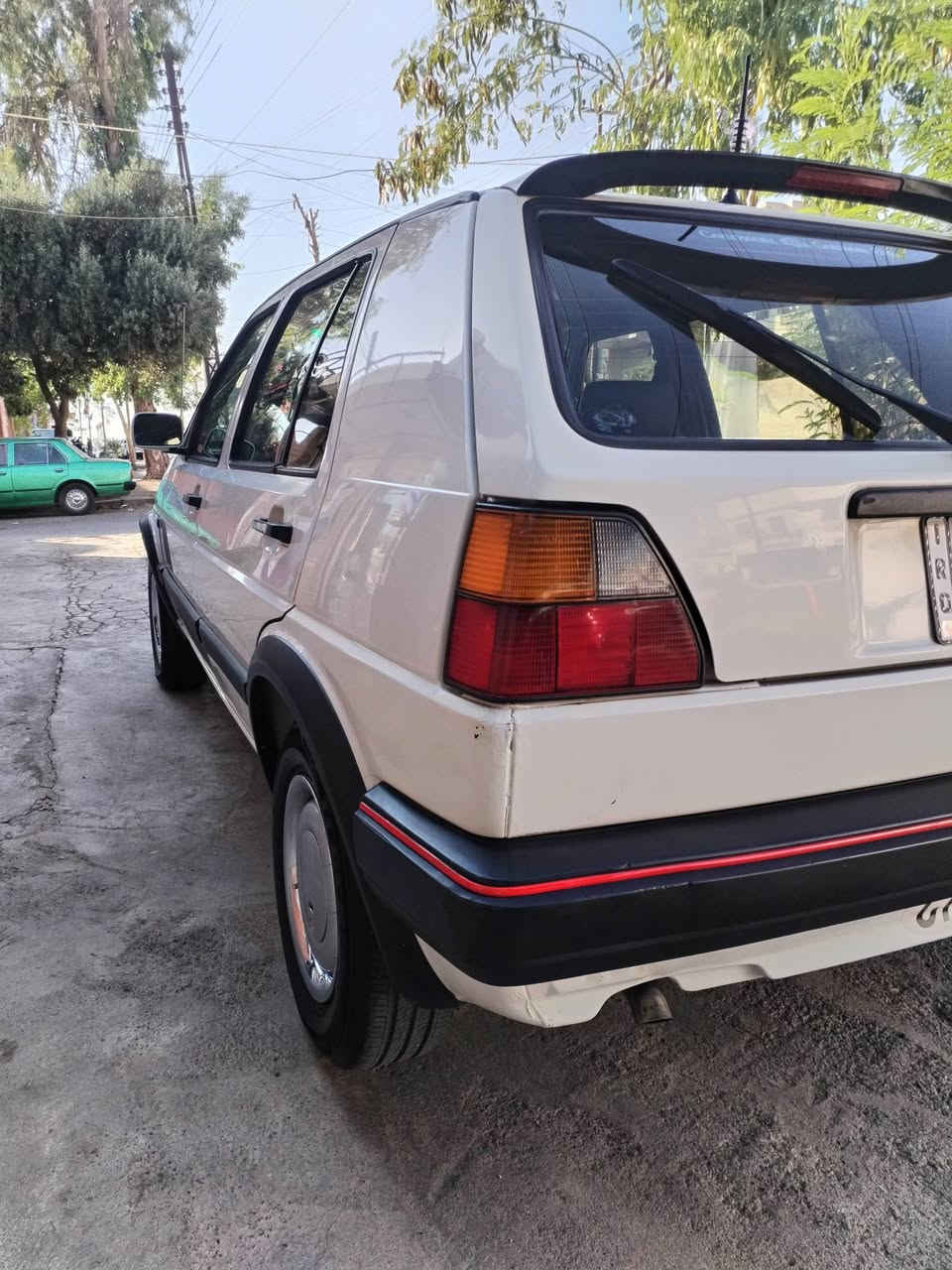 كولف موديل ١٩٩١
محرك 1800 
بدون صبغ بدون ضرر
رقم جديد نينوى
سنويه إلى ٢٠٢٧
كلها وضع شركة
للتواصل والاستفسار الاتصال على الرقم
***********
