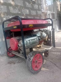 مولد ٢٥ • بنزين • دلي عباس