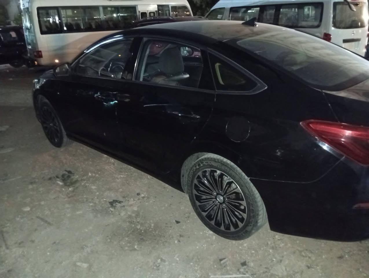 شانجان ايدو كلاسك موديل 2019 فول موصفات سياره مصبوغة احزام سياره ماشيه 235 سياره جاهزه كل نقص مابيه السعر 10 ملاين *********** مكان السياره الكراده
