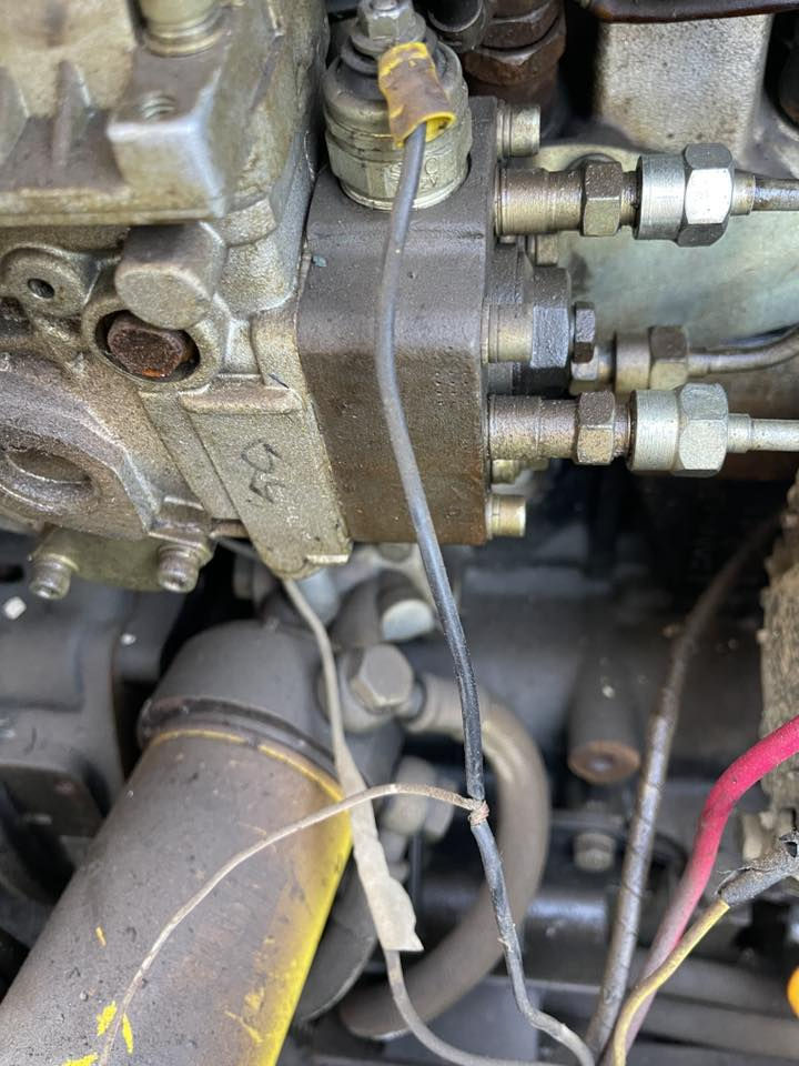 السلام عليكم مولد داهيستو شغال يرادله تنضيف نوزلات 3سلندر تري فيز 15كيفي مكاني بغداد لا مفتوح ولا ملعوب بي شراي انتصل سعره 10$اوراق***********
