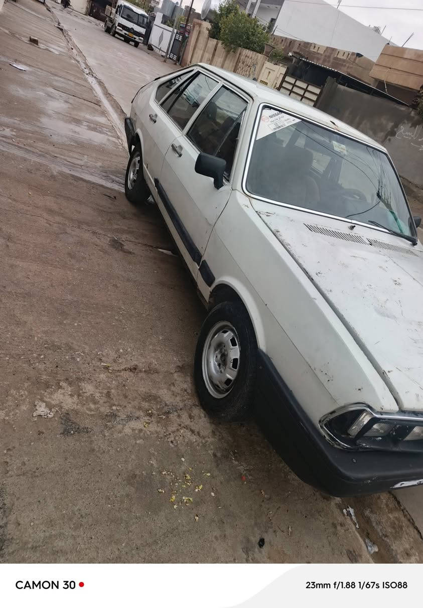 برازيلي موديل 87 محرك 4 كير بلاد لاصرف ولا بخار بدون حوادث كلها عل بلاد  كهربائيات مسجل مضخم شرط الوكالة السعر 13 ورقه العنوان كركوك ممتواجد عل نت. ***********
