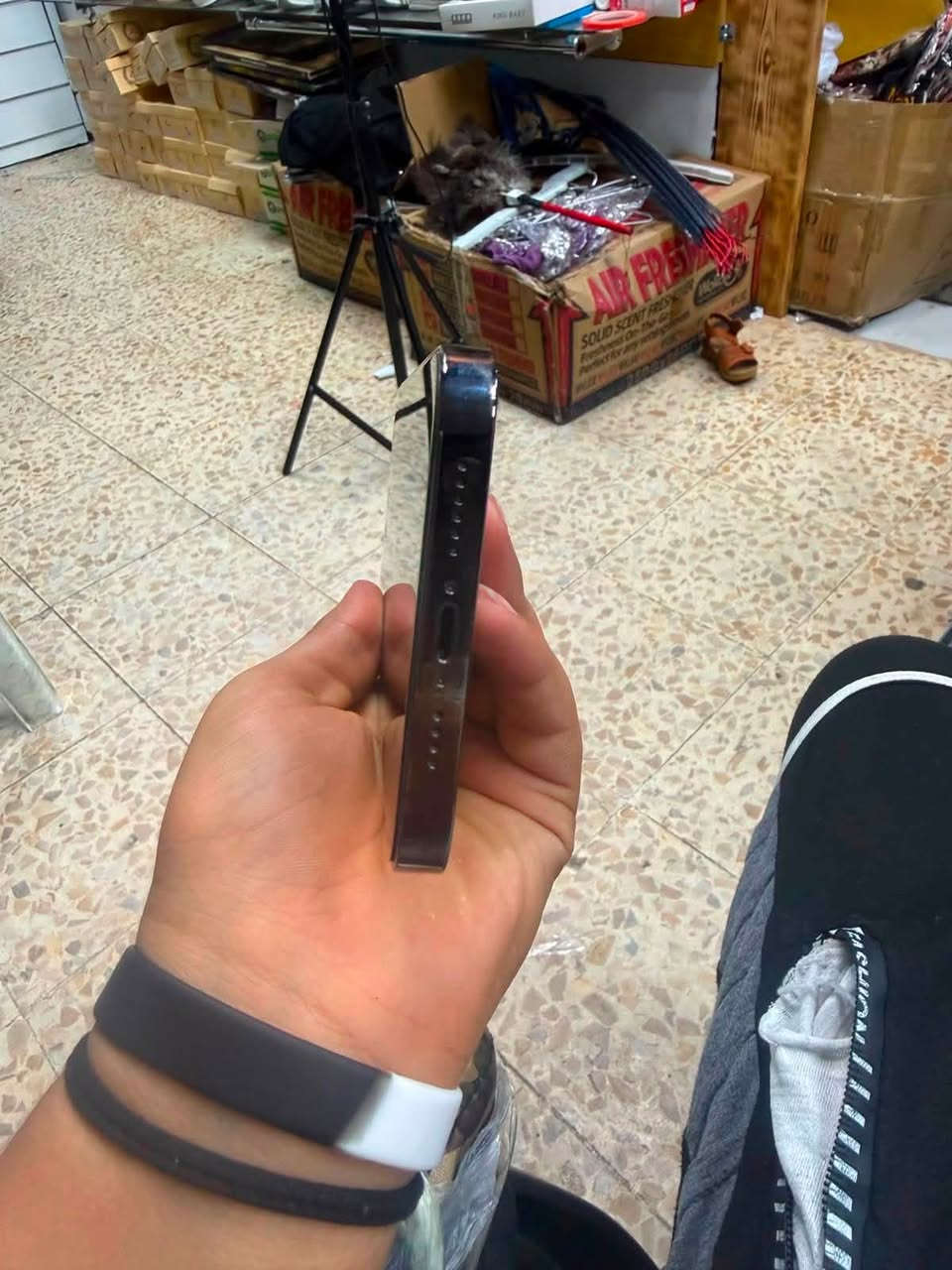 سلام عليكم آيفون 13برو ماكس ماستر كامل بلاد بطاريه 86 نموذج M  ذاكره 256حيل نضيف احلئ من صور سعر 790بي مجال شرط تفحص حاسبه عنوان كركوك اسرئ مفقودين ***********
