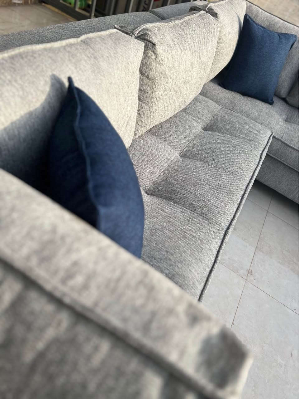 قياس 290 في 230 مع كرسي دوار   
ماركة قويه مقعد طبي وسبرنك هوه والعمر جديد
 770$
للاستفسار واتساب *********** أربيل, العراق
