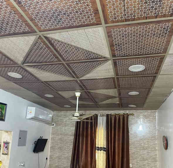 دار للبيع ١٠٠م مربع
حي صدر الثالث. كوفه حي ١٧ تموز

قريب سايدين المطار الجديد وقريب على سايدين ريبال

بناء نظيف منطقه هادئه ومرتبه

غرفتين وصاله ومطبخ وصحيات عدد٢ مكشوفه طارمه

ستقبال كبير  كاشي وسيراميك سقوف هندسي

منطقه هادئه ومرتبه

السعر ٣٥ مع المجال البسيط

للاستفسار أكثر اتصل بنا

*********** ابو محمد الكعبي
