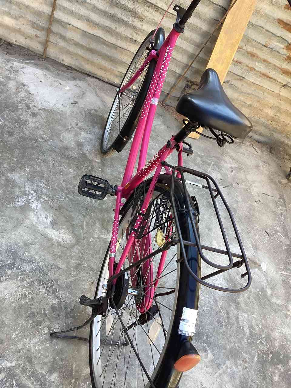 سلام عليكم بايسكل ياباني حويه جديد حجم 26السعر 100بي مجال المكان الديوانيه حي العسكري


**إذا كنت صاحب هذا الإعلان وتريد حذفه لأي سبب، رجاءا أرسل رسالة إلى الدعم الفني**