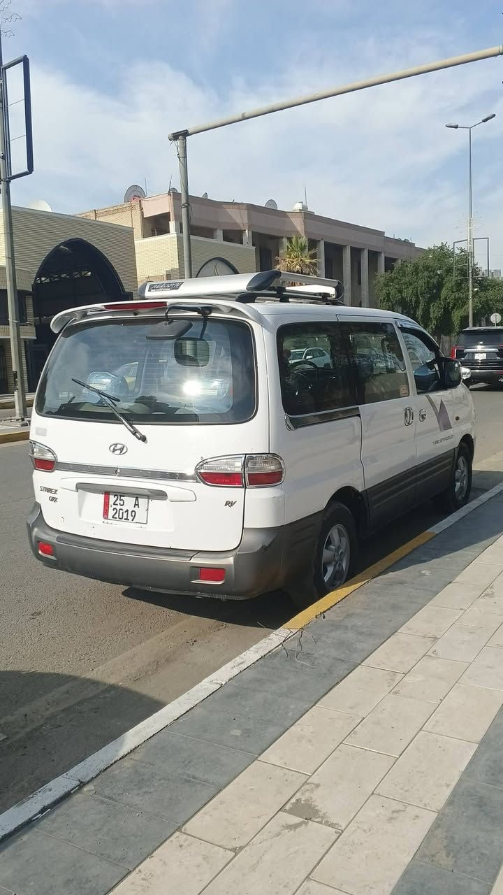 سلام عليكم 2007 تكمه وسنويه   ابيض بلادي شوارب حاكيه كفاله حته دعاميات مامفتوح بيهه برغي  
مكان بغداد   سعرهه 125  *********** 
 ***********
