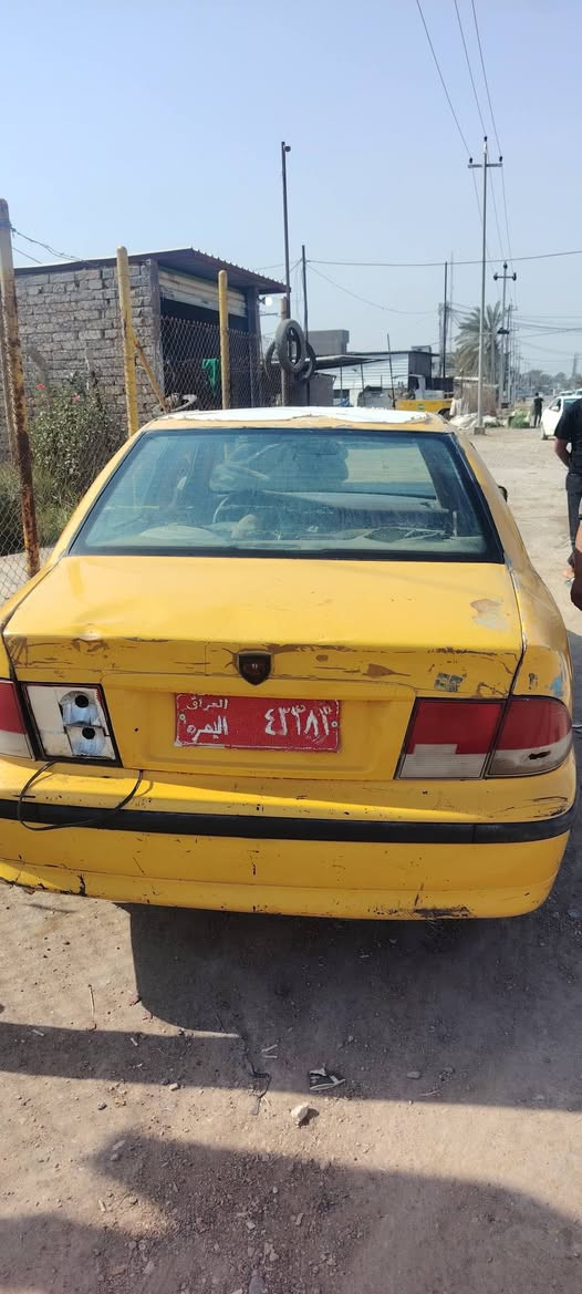 السلام عليكم سمند للبيع، مكينه وكير خير من الله شغاله مكان حله سعر ١١ ورقه بيها مجال ٢٠١١ مكان حله الشراي يتصل ***********
