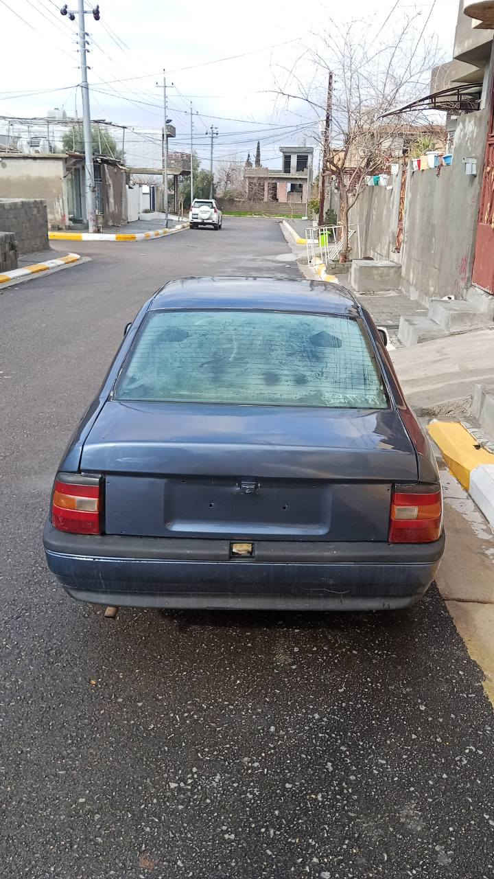 ارمی پلاستیکی سلیمانی سەیارەیەکی تا بڵێی جوان و تنو تۆڵ مەکینە 20 گێر عادی ناو دەری جوان ماوەتەوە *********** فایبەر و وەتسئەب حلبجة, السليمانية
