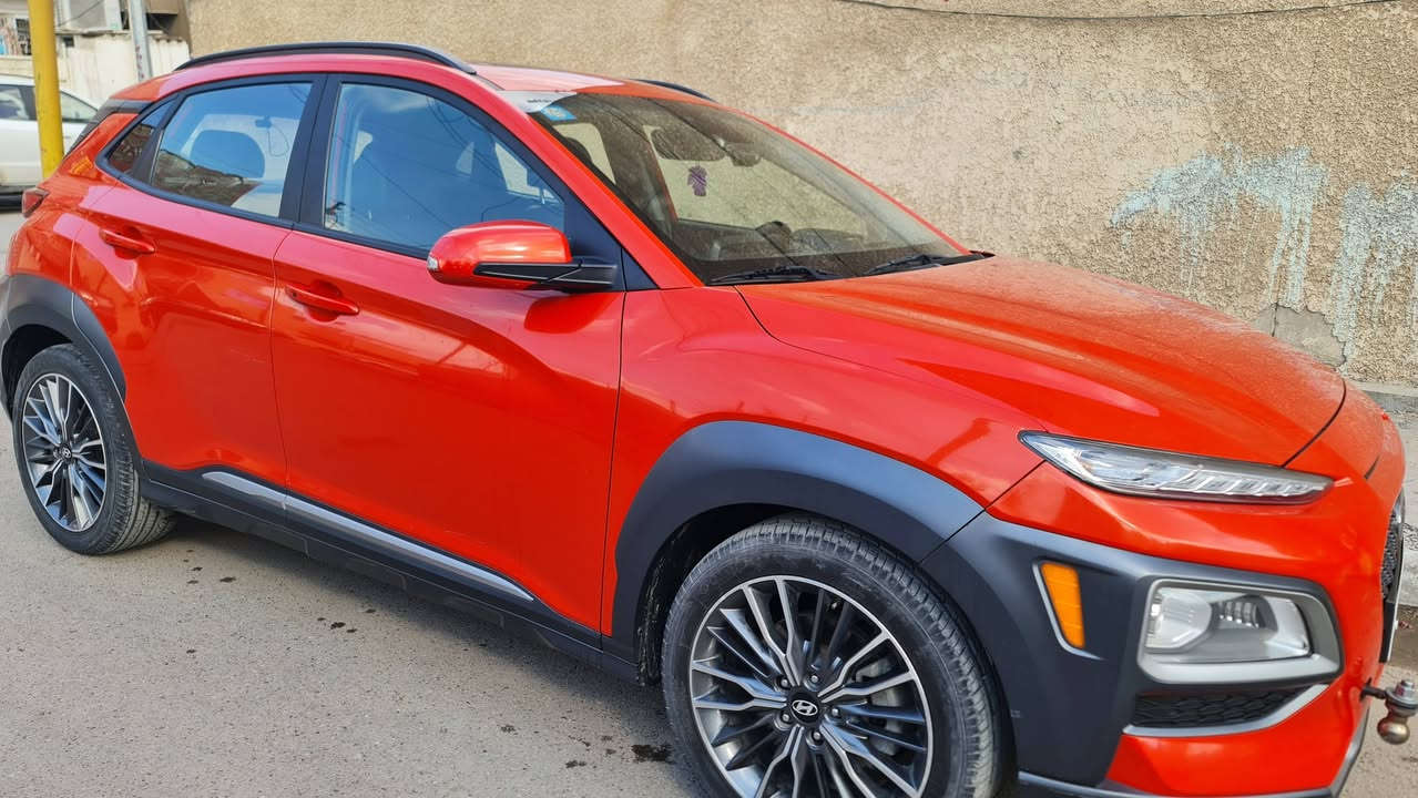 السلام عليكم
كونا وارد موديل ٢٠١٩ فول مواصفات 
مكينة ١٦٠٠ تيربو AWD
بصمة + فتحة سقف + داتا شو+ تدفئة كشن وستيرن+ رادار+ اشاير بالمري+كشن جلد+شحن لاسلكي+كشن كهرباء
حادثها جاملغ امامي صفحة السايق فقط
سعر ١٥٠$ مكانها بغداد
***********
