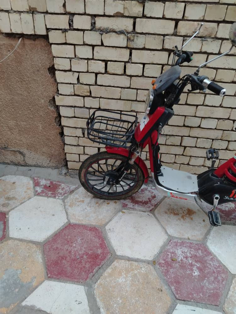 دراجه شحن لبيع عيزه بطاريه وسعر 100 رقم الجوال *********** كربلاء, العراق
