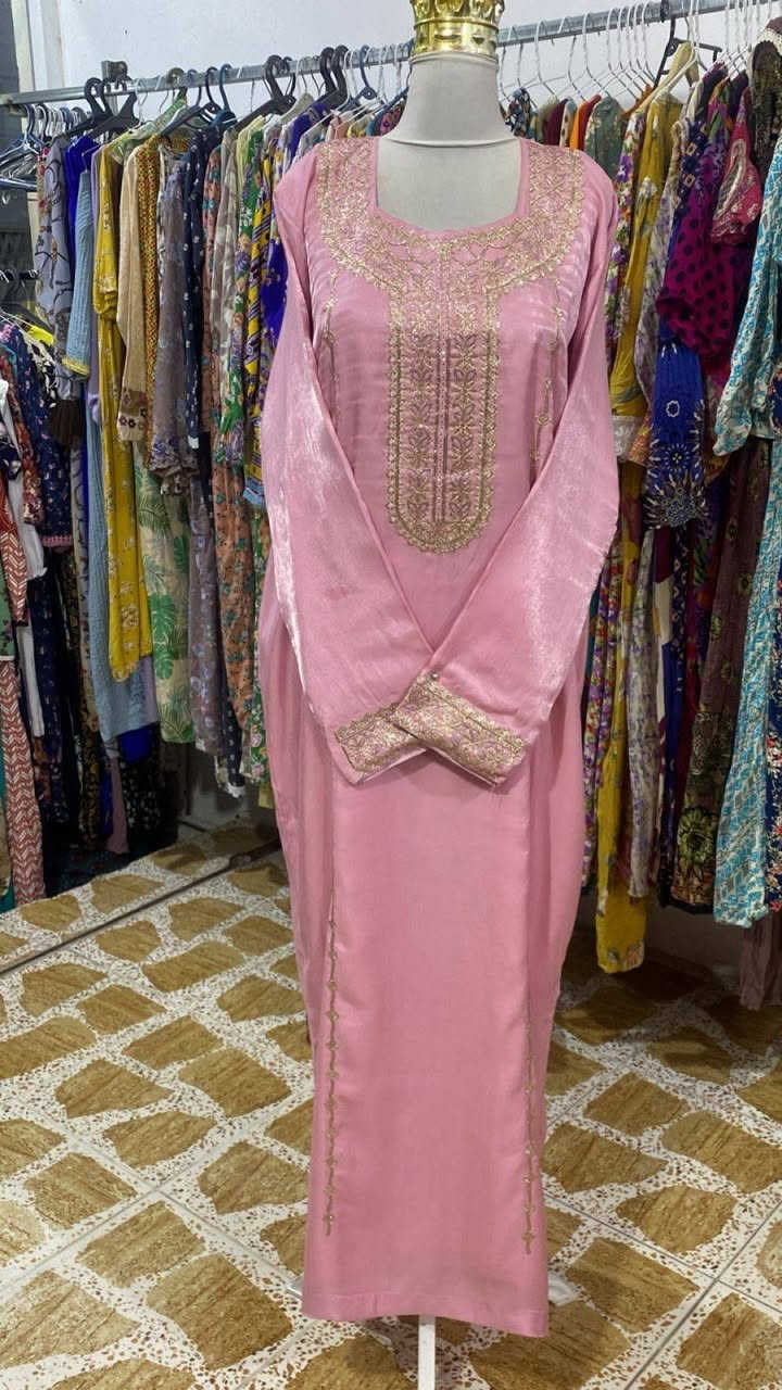 السلام عليكم وجبه جديده دشاديش ومخاوير نسائي وكل قياسات موجوده ونظافه فول عنوان بهرز خلف السوك عماره حجي خلف وتدللون علينه


**إذا كنت صاحب هذا الإعلان وتريد حذفه لأي سبب، رجاءا أرسل رسالة إلى الدعم الفني**