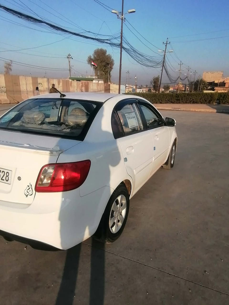 كيا ريو موديل 2012 رقم اربيل  محرك 14شرط كير اوتوماتيك  شرط تحويل  باب خلف سكن نفر تبديل اصلي فقط  
السعر 100$ بي مجال
‏‪0751 161 7784‬‏
