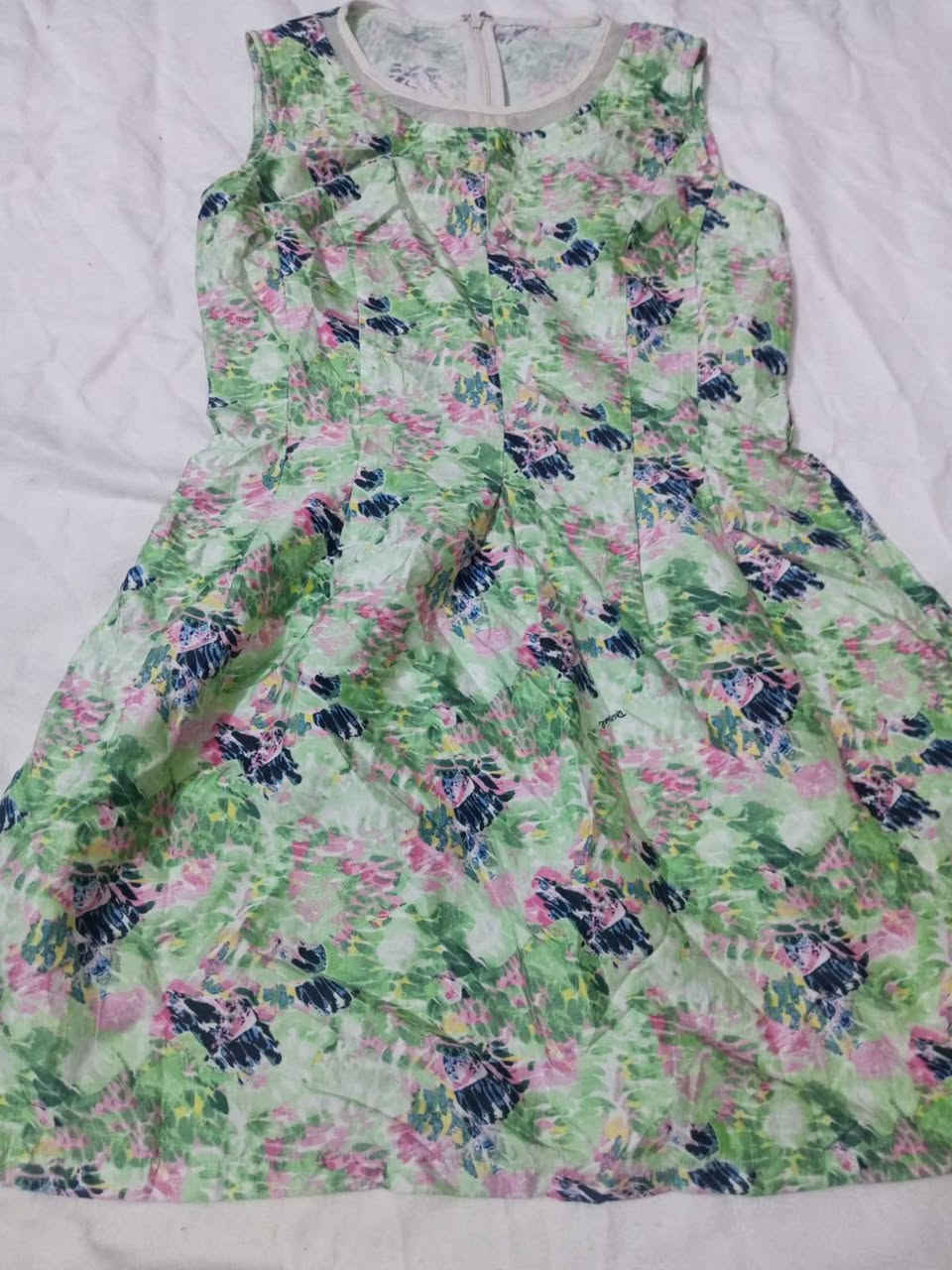 السلام عليكم ملابس بناتي جديد تصفيه سعرالقطعه 2000دينار عنوان حله مركز المدينه واكو خدمة توصيل


**إذا كنت صاحب هذا الإعلان وتريد حذفه لأي سبب، رجاءا أرسل رسالة إلى الدعم الفني**