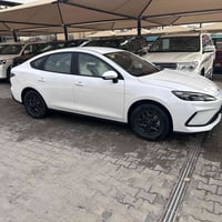 داخل ابيض • مرقّم باسم المشتري • زيرو