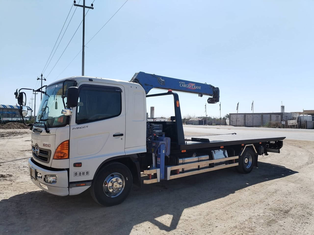 هينو شيطان أيسر بلاد للبيع مكينه سوبر فول عادي مديل 2018 بدون بدي سطحه *********** /***********
