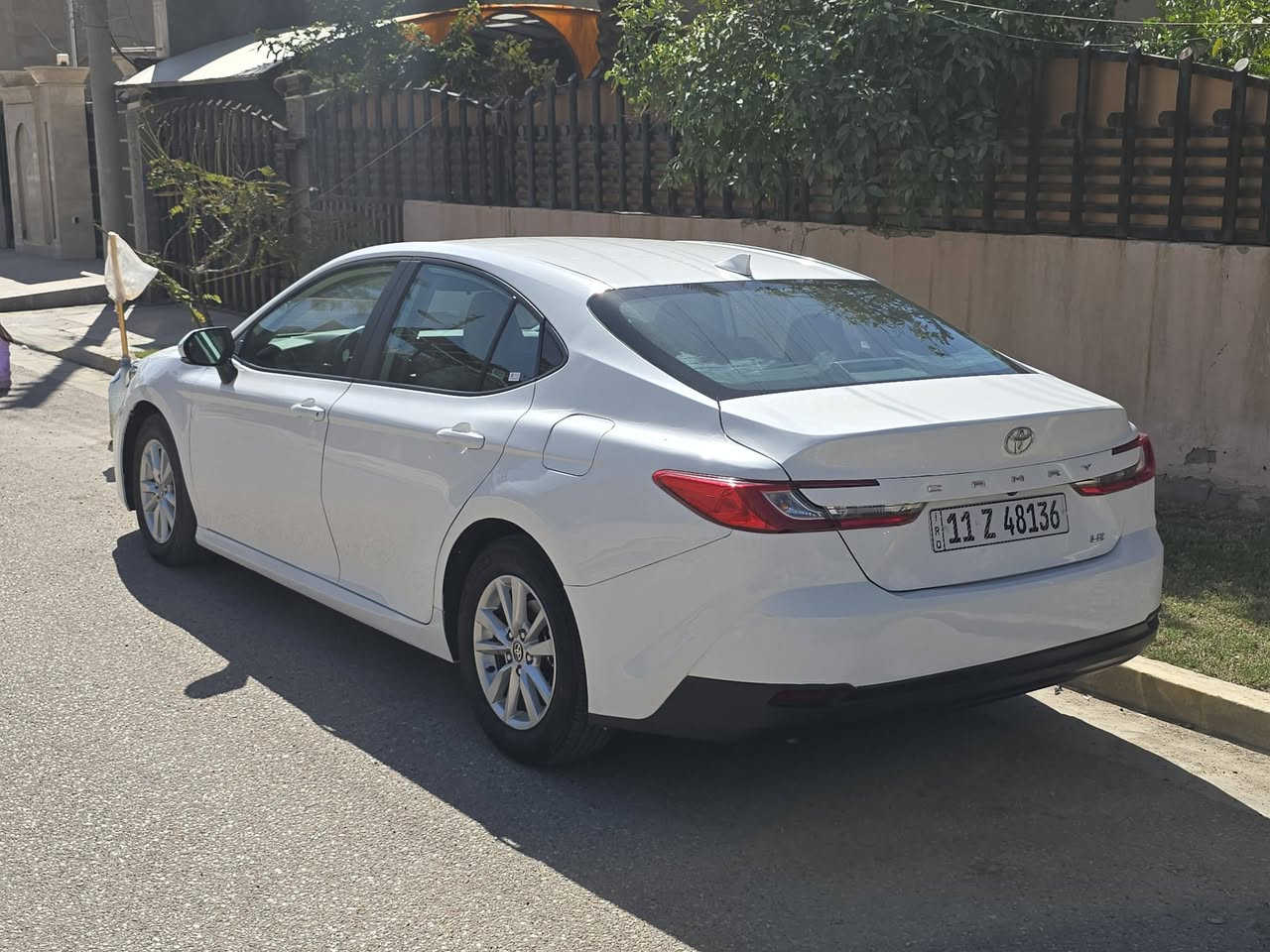 كامري 2025 هايبرد  ب١٩٩

 مواصفاتها

شاشه 
بصمه
ويل كب
لايت زنون
جلد ابيض مال عمان 

 السياره وارد امريكي بيها قطعتين صبغ وصور الحادث واتساب 

السعر 199 قابل للتفاوض 

مكان السياره بغداد حي الاطباء بلجهاد قرب خدمي شارع المطار للتواصل 
***********
