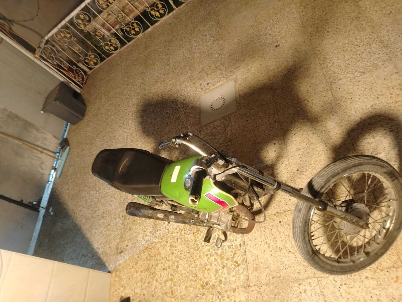 سلام عليكم عندي درجه نامه اربعه كير نضيفه ريده مروس ب درجه خمسه حته اذا شويه تعبانه العنوان بغداد الجزيره السياحه وتساب***********
