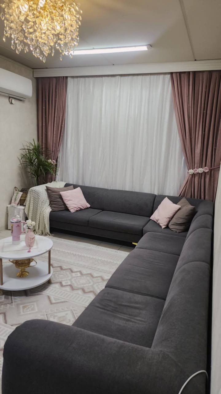 كورنر تركي ماركه اصلي
خامه خاولي مابي اي ضرر جدا نظيف 

10 مقاعد 

سعر 550 بي مجال بسيط.


**إذا كنت صاحب هذا الإعلان وتريد حذفه لأي سبب، رجاءا أرسل رسالة إلى الدعم الفني**