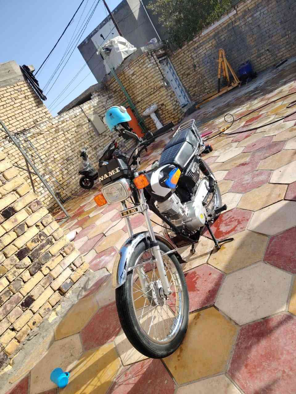 للبيع موديل25،كلك كفاله من سرقه مكان نجف سعر475وبيه مجال***********
