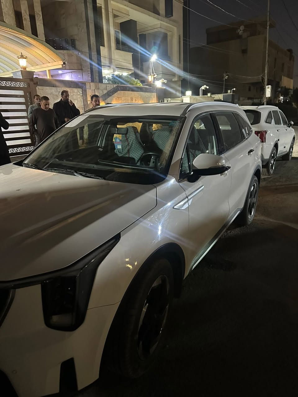 سورنتو 2024
4 سلندر 
كير عصا 
ممشى السياره 27000
السياره نضيفة مكفولة كفالة عامه 
رقم بغداد 

للستفسار ***********
