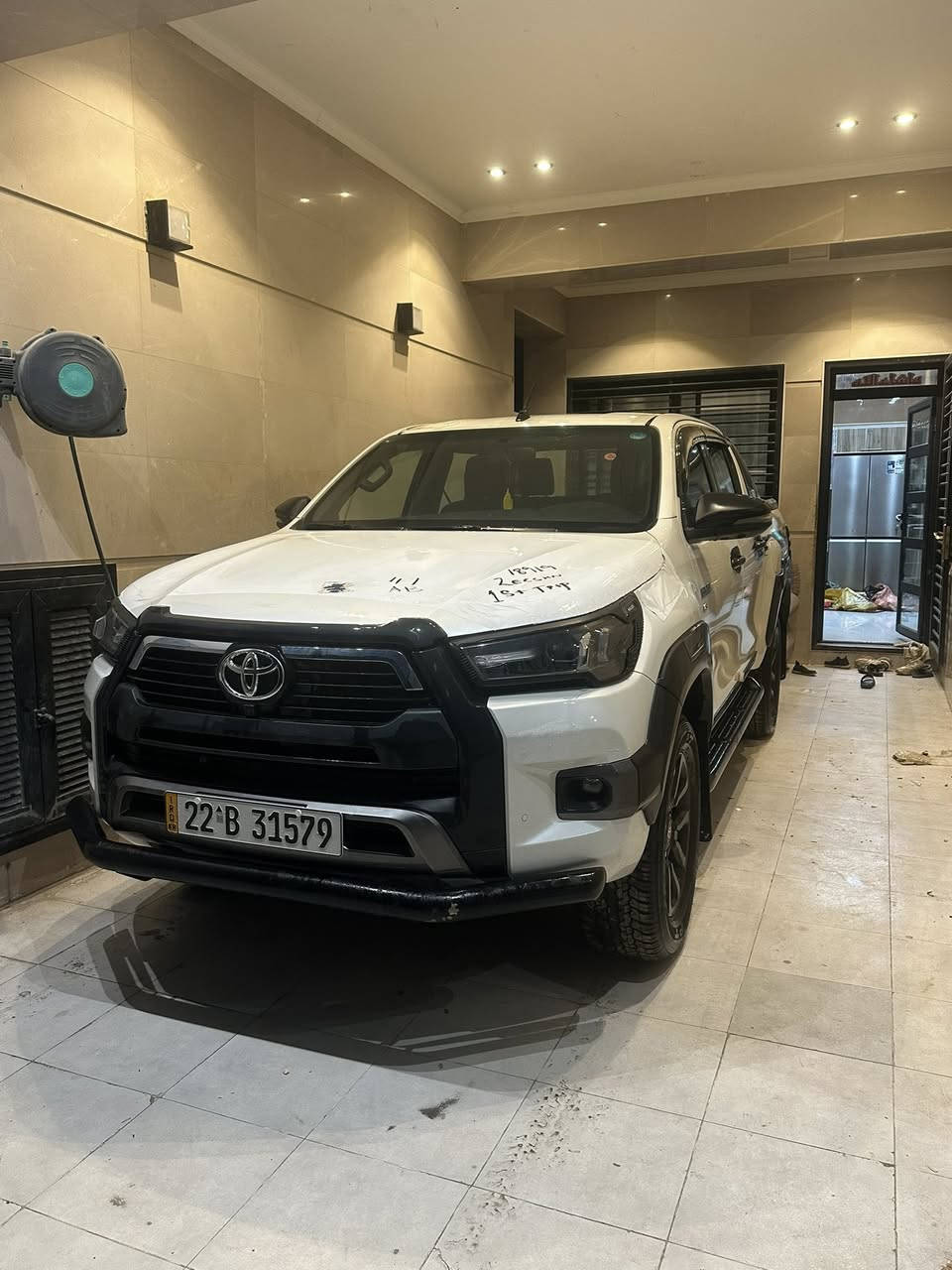 سلام عليكم سياره تيوتا ادفنجر موديل ٢٠٢٥ رقم اربيل سياره كفاله عامه شركه سيد نهرو ماشيه ٢٠٠٠عنوان بغدادي جهاد رقم تلفون ***********
